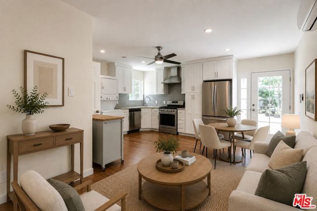 15905 Enadia Way, Los Angeles, CA 91406
