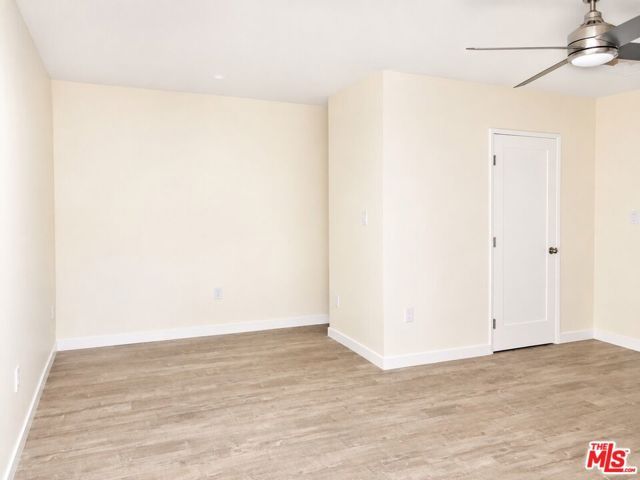 15905 Enadia Way, Los Angeles, CA 91406