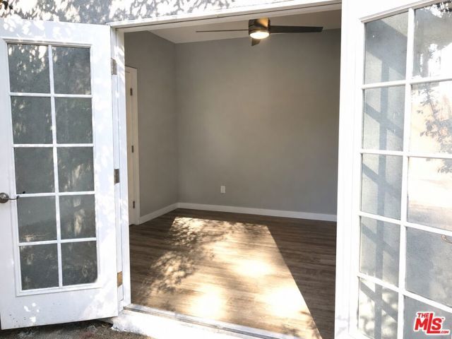 15905 Enadia Way, Los Angeles, CA 91406