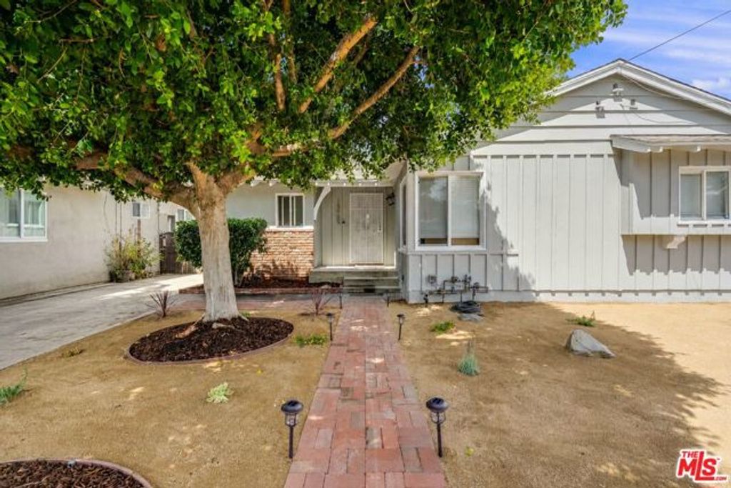 15905 Enadia Way, Los Angeles, CA 91406