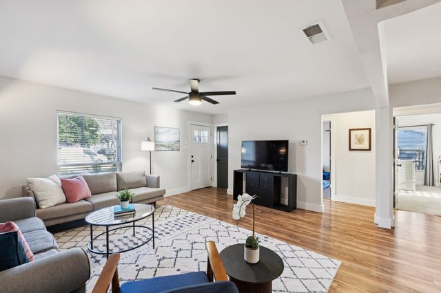 1237 Fuller, Dallas, TX 75218