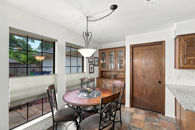 115 Redman Lane, Waxahachie, TX 75165