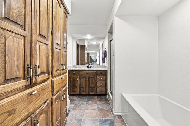 115 Redman Lane, Waxahachie, TX 75165
