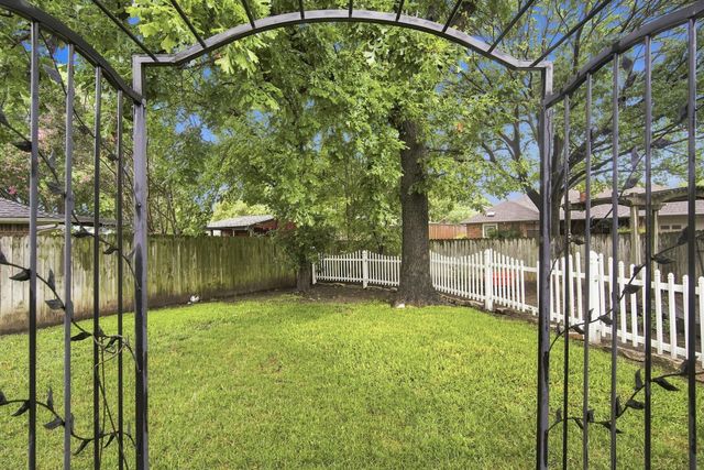 115 Redman Lane, Waxahachie, TX 75165