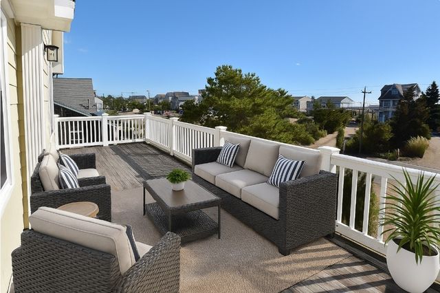 432 Atlantic Avenue, Westerly, RI 02891