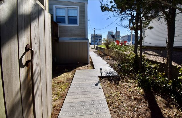 432 Atlantic Avenue, Westerly, RI 02891