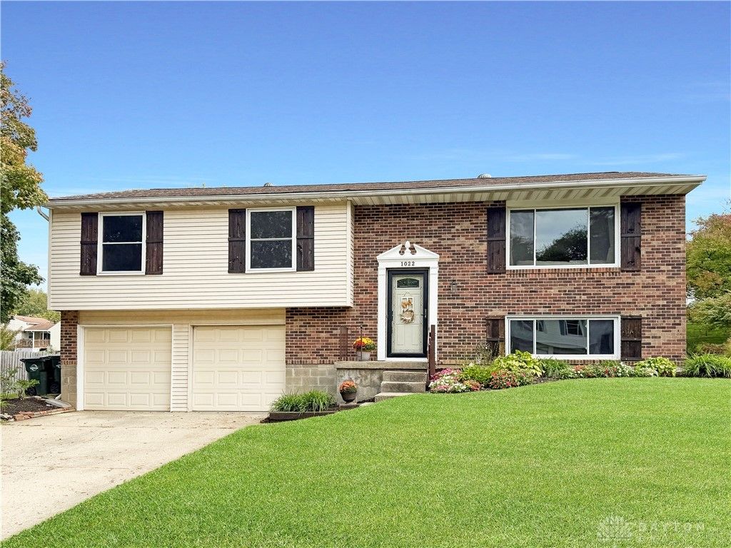 1022 Sundance Drive, Miami Twp, OH 45342