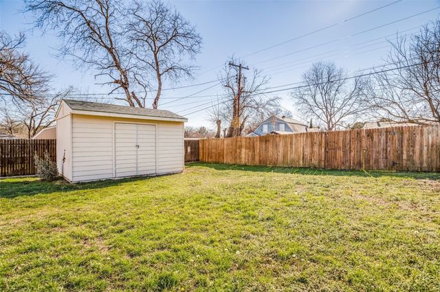 1718 Berkley Avenue, Dallas, TX 75224