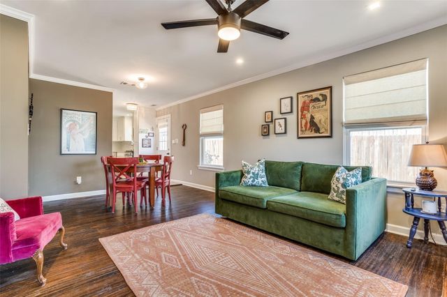 1718 Berkley Avenue, Dallas, TX 75224