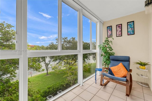 12900 SW 13th Street 309E, Pembroke Pines, FL 33027
