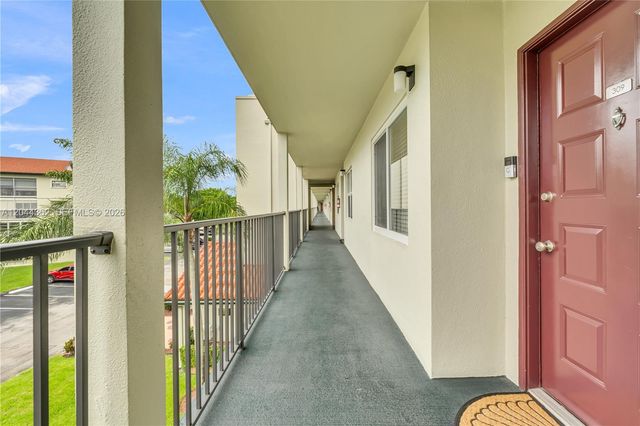 12900 SW 13th Street 309E, Pembroke Pines, FL 33027