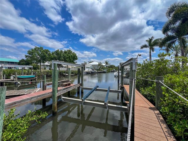 2213 10TH STREET W, Palmetto, FL 34221