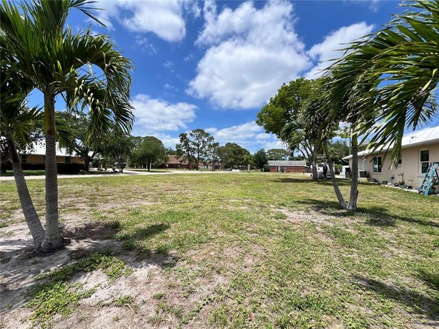 2213 10TH STREET W, Palmetto, FL 34221