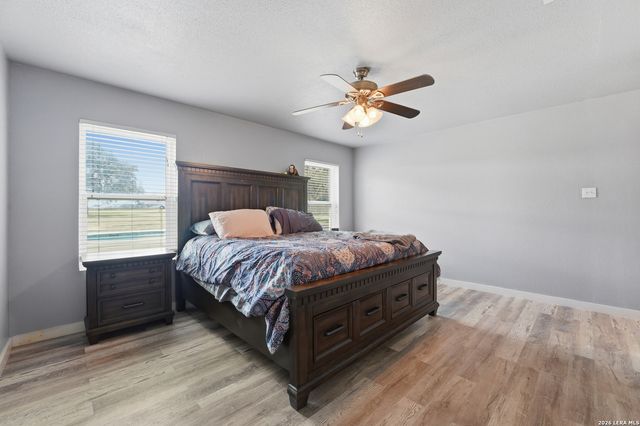 111 Deer Run, Pleasanton, TX 78064