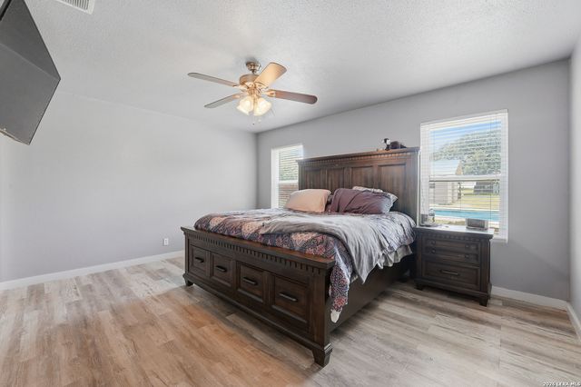 111 Deer Run, Pleasanton, TX 78064