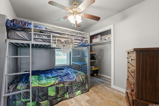 111 Deer Run, Pleasanton, TX 78064