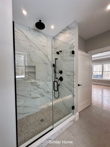 15 Little River Road Unit 4, Exeter, NH 03833