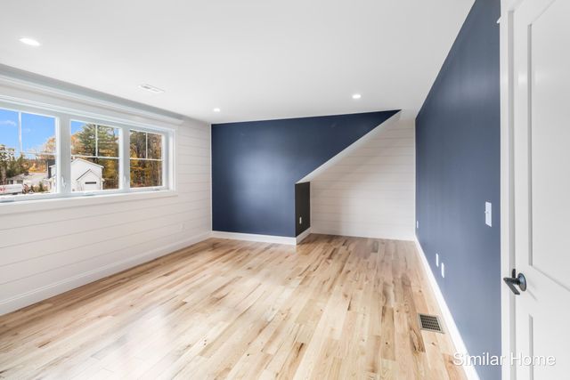 15 Little River Road Unit 4, Exeter, NH 03833