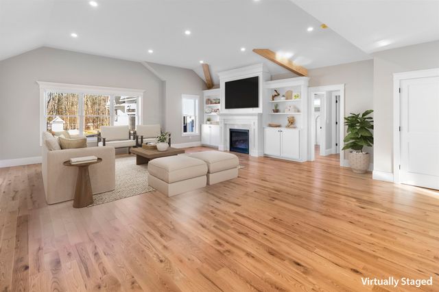 15 Little River Road Unit 4, Exeter, NH 03833