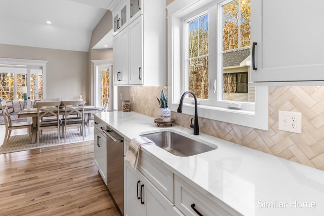 15 Little River Road Unit 4, Exeter, NH 03833