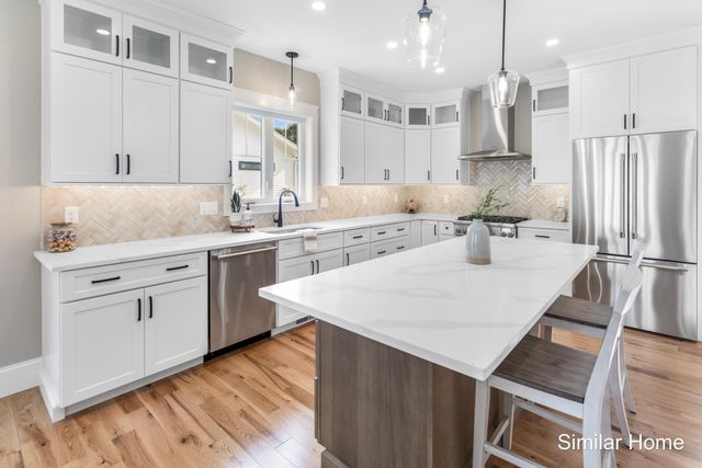 15 Little River Road Unit 4, Exeter, NH 03833