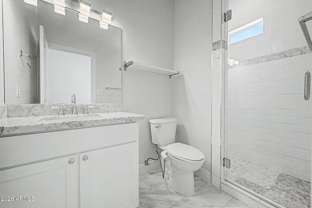 2245 E CHEERY LYNN Road, Phoenix, AZ 85016