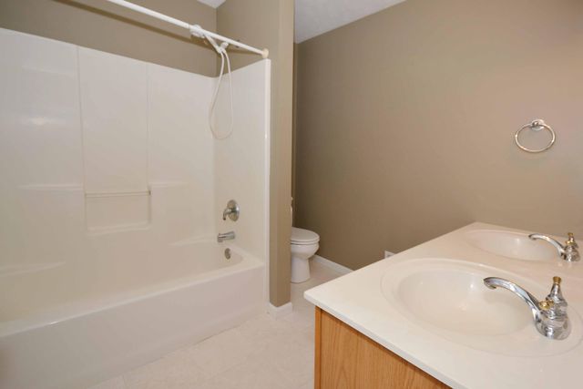 5937 Thistlewood Avenue, Scotts, MI 49088