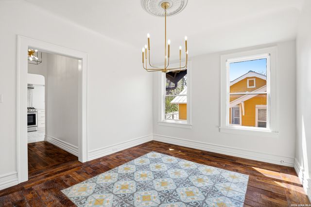162 Davis Ct Unit B, San Antonio, TX 78209