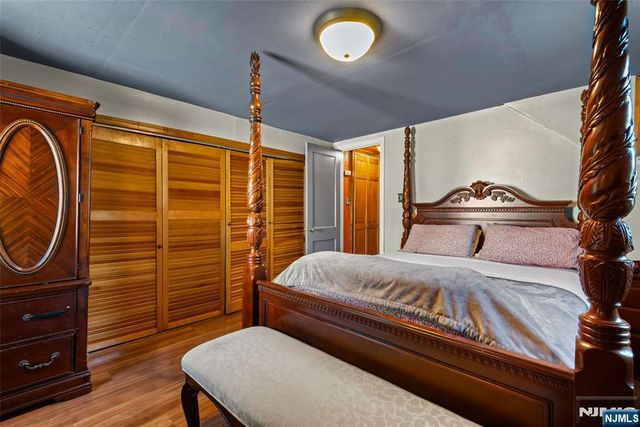 692 Passaic Avenue, Kearny, NJ 07032