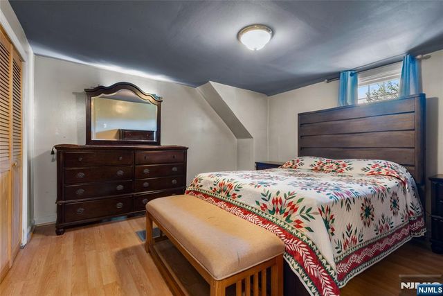 692 Passaic Avenue, Kearny, NJ 07032