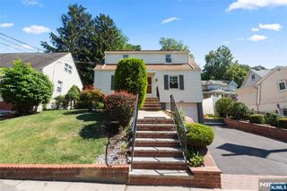 692 Passaic Avenue, Kearny, NJ 07032