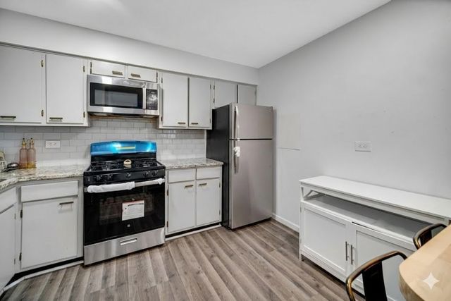 1133 S Finley Road 310, Lombard, IL 60148