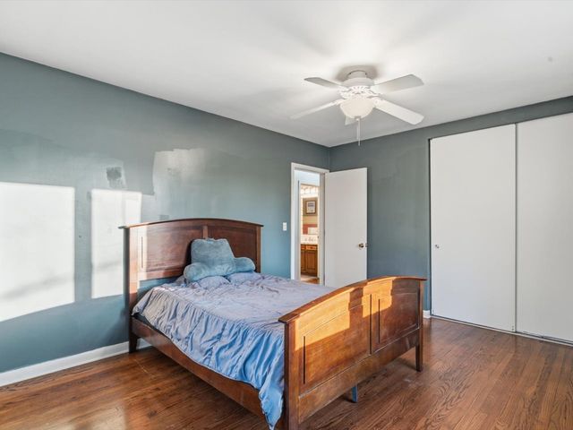 2610 31ST Street, Moline, IL 61265