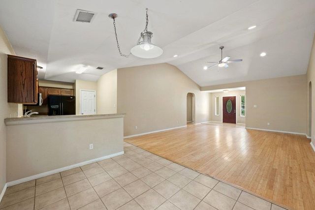 5208 SIOUX LN, Austin, TX 78734