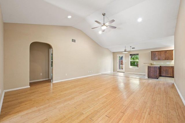 5208 SIOUX LN, Austin, TX 78734