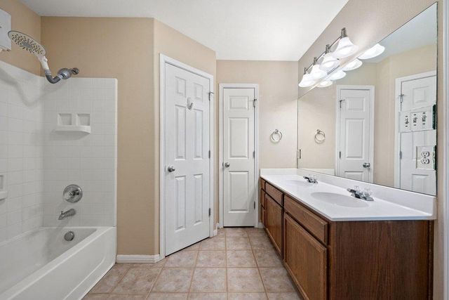 5208 SIOUX LN, Austin, TX 78734