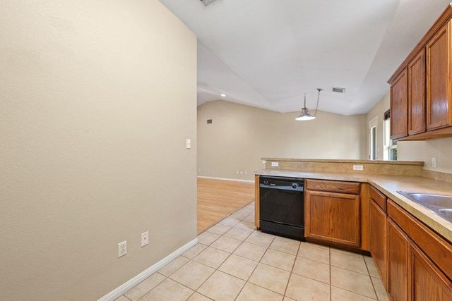 5208 SIOUX LN, Austin, TX 78734