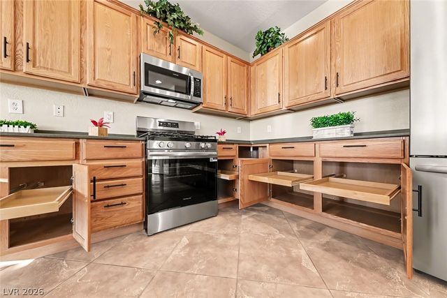 2576 Jada Drive, Henderson, NV 89044