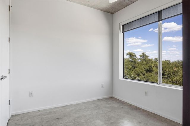 2301 S 5th ST 24, Austin, TX 78704