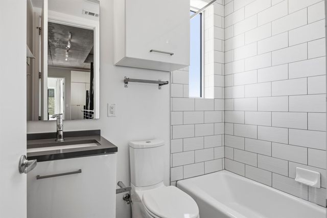 2301 S 5th ST 24, Austin, TX 78704