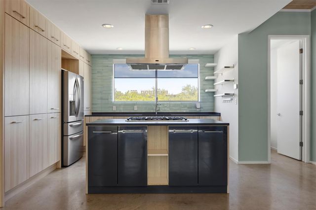 2301 S 5th ST 24, Austin, TX 78704