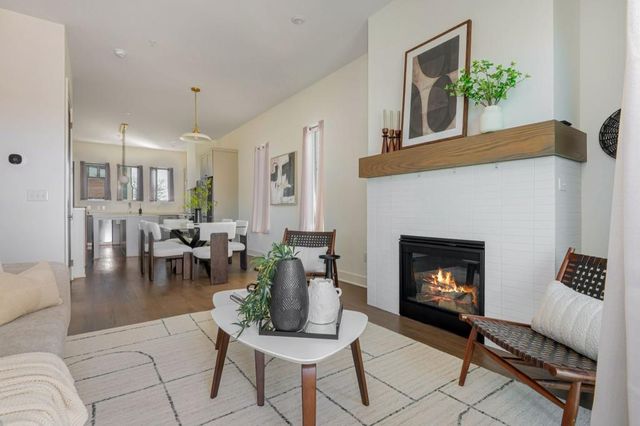 2347 Hosea L WIlliams Drive 11, Atlanta, GA 30317