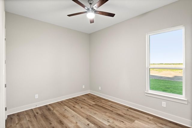 210 Wester Road, Ferris, TX 75125