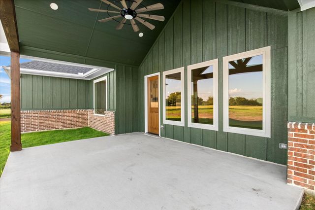 210 Wester Road, Ferris, TX 75125