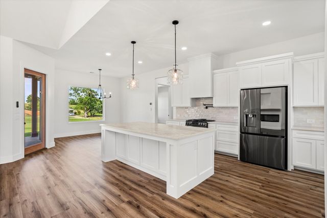 210 Wester Road, Ferris, TX 75125