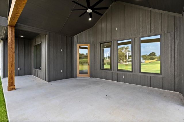 210 Wester Road, Ferris, TX 75125