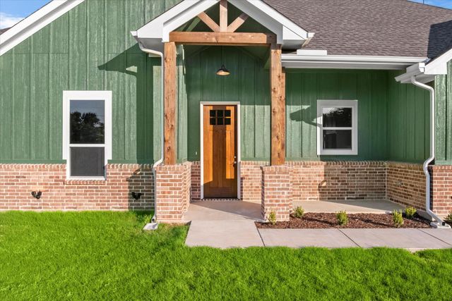 210 Wester Road, Ferris, TX 75125