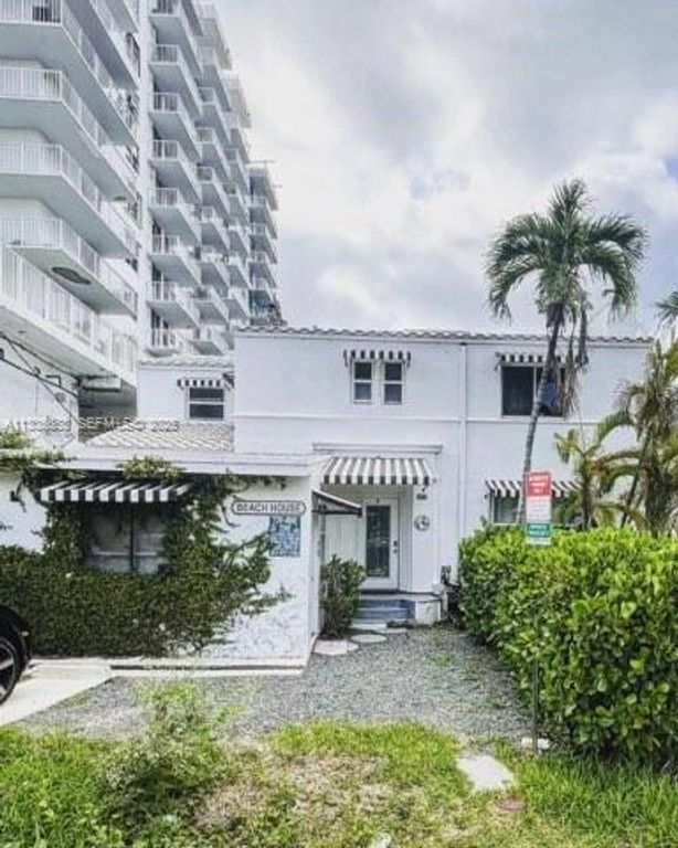 2811 Indian Creek Drive, Miami Beach, FL 33140