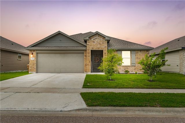 12017 Drogo Dr, Corpus Christi, TX 78410