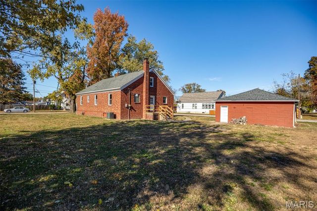 563 Sarah Street, Livingston, IL 62058